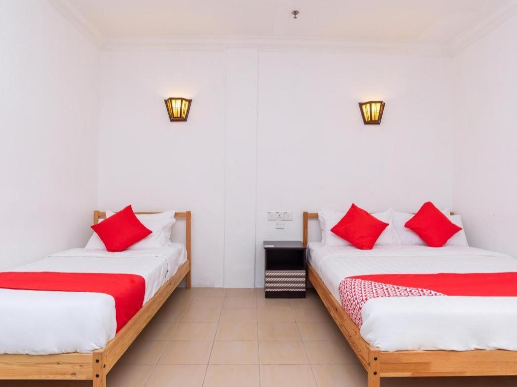 Super Oyo 1114 Neo Pegasus Hotel Segamat Exteriér fotografie