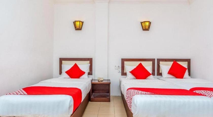 Super Oyo 1114 Neo Pegasus Hotel Segamat Exteriér fotografie