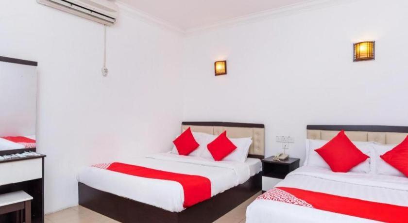 Super Oyo 1114 Neo Pegasus Hotel Segamat Exteriér fotografie