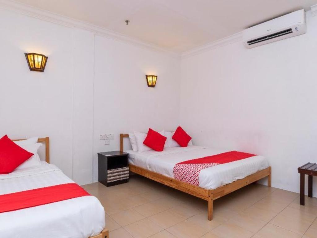 Super Oyo 1114 Neo Pegasus Hotel Segamat Exteriér fotografie